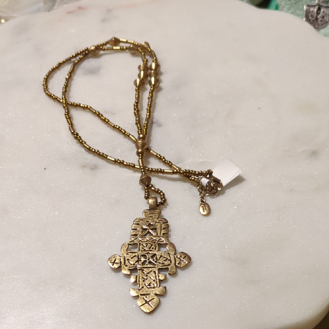 Vintage Jade & Jasper Brass 3